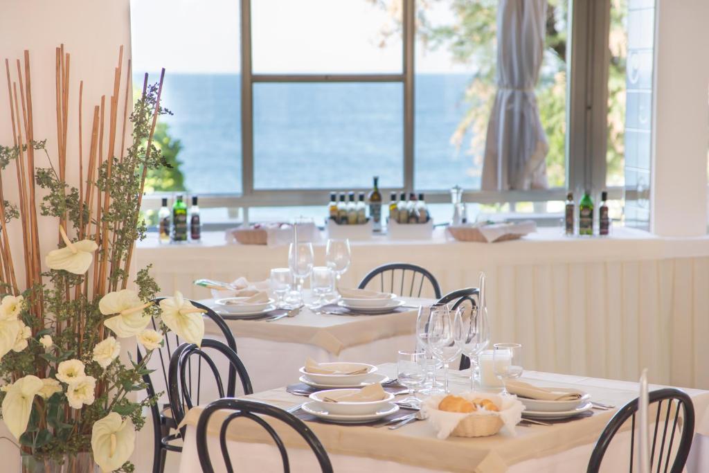 Hotel Adler Gabicce Mare Bagian luar foto