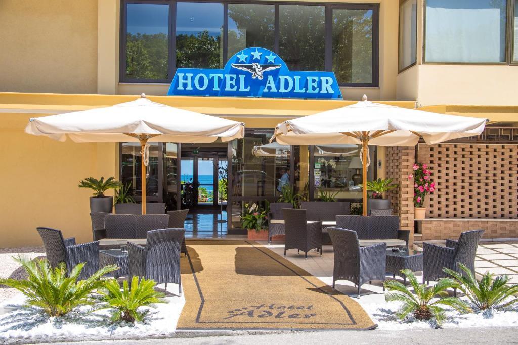 Hotel Adler Gabicce Mare Bagian luar foto